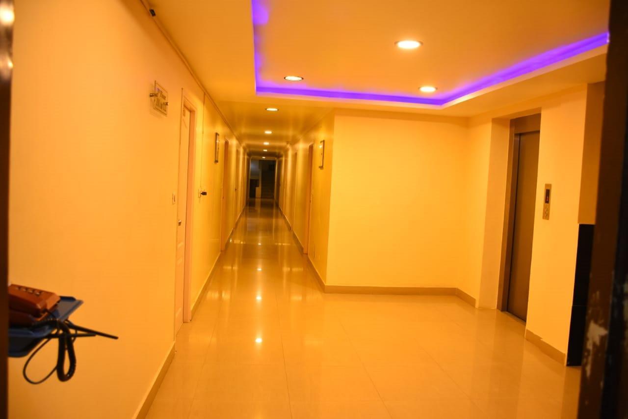 Hotel Palacial Pondi Puducherry Zewnętrze zdjęcie