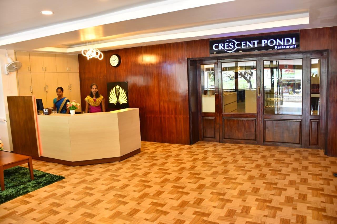 Hotel Palacial Pondi Puducherry Zewnętrze zdjęcie